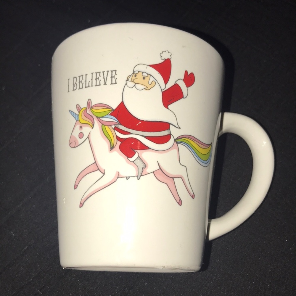 Christmas is coming on with no rain deeds this year 🦄